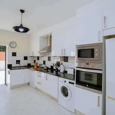 Holiday home Casa Chameleon, Upper Town