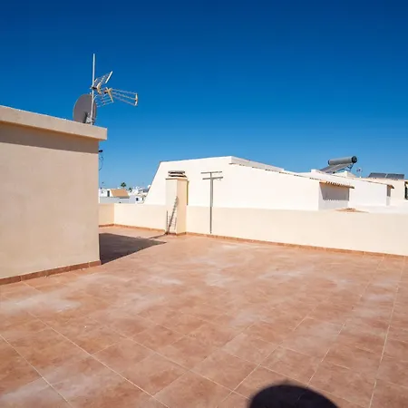 Casa Chameleon, Upper Town Fuzeta